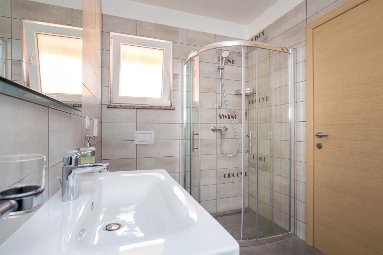 Holiday home House Toici Nenadici (Krk)