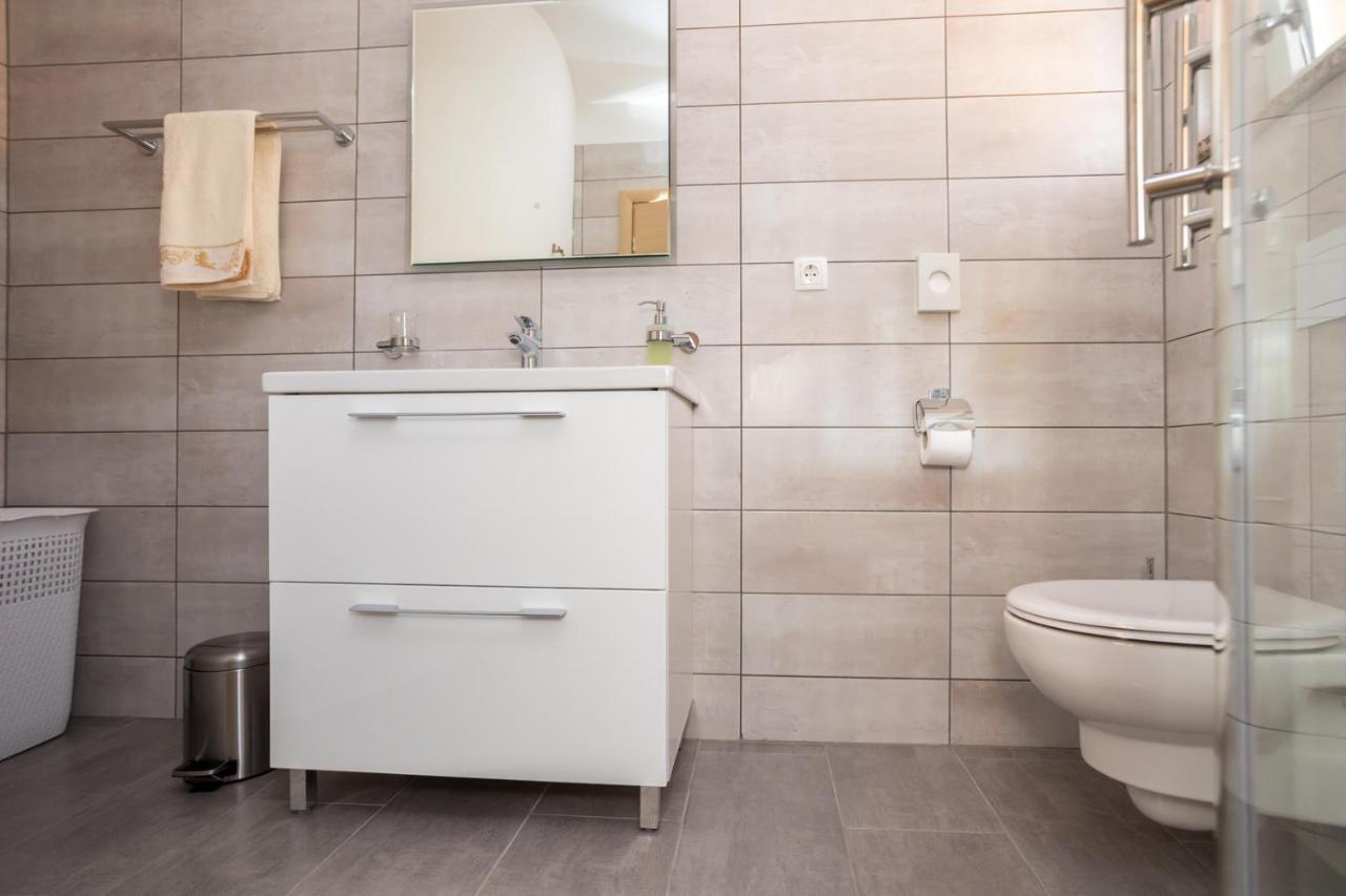 House Toici Nenadici (Krk)